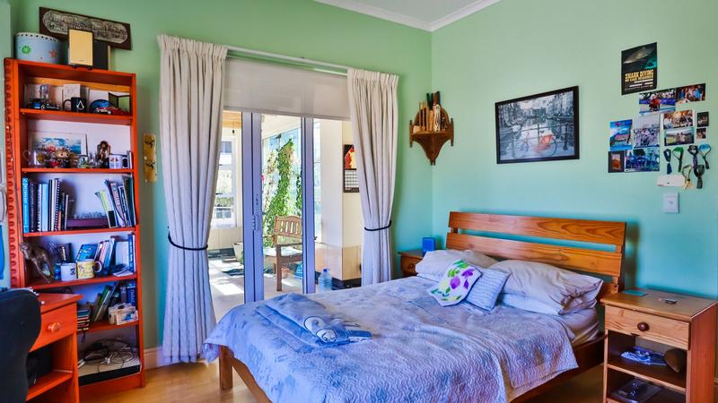 7 Bedroom Property for Sale in Walmer Estate Western Cape